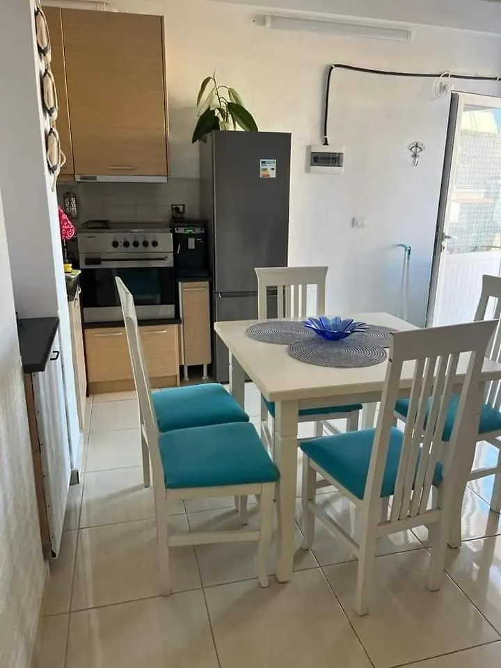 아파트 Teodora Vila Sarandë